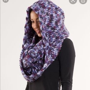 Lululemon wrap scarf with hood